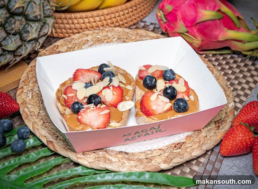 Peanut Butter Toast with Berries
