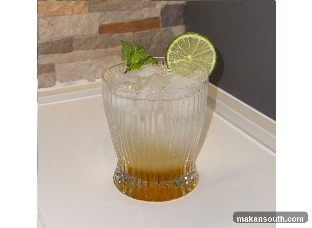 Lime and Mint Cocktail