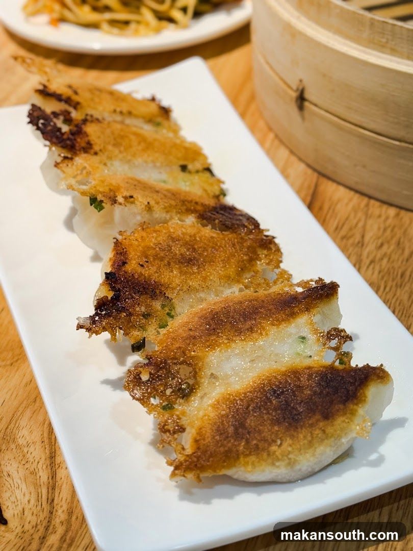 Du Du Dumplings