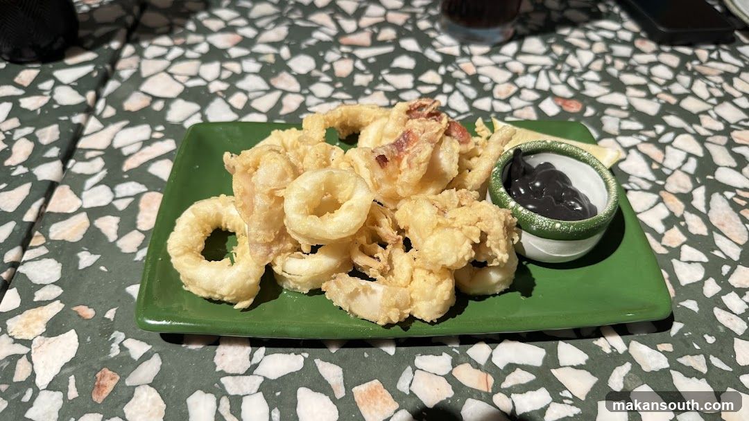 Fried Onions with Sauce
