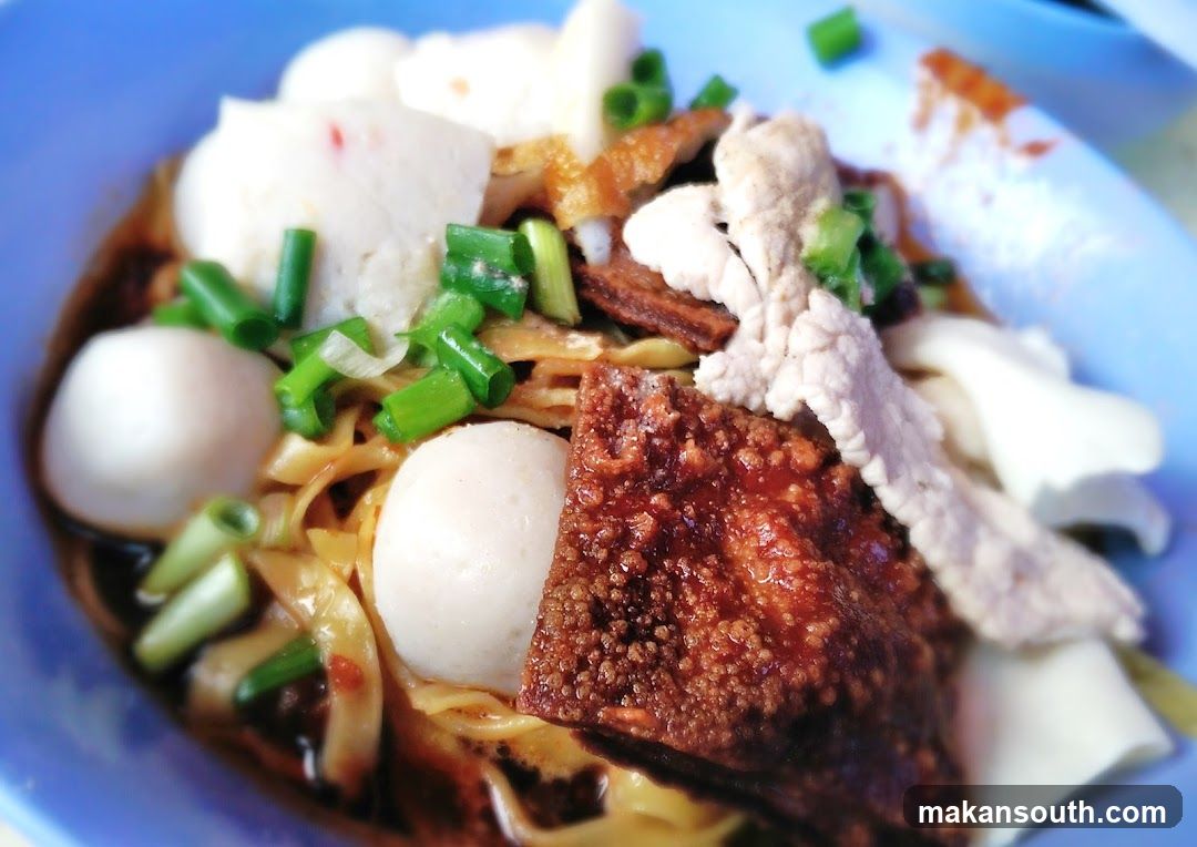 Noodle Dish with Fish Balls and Pork