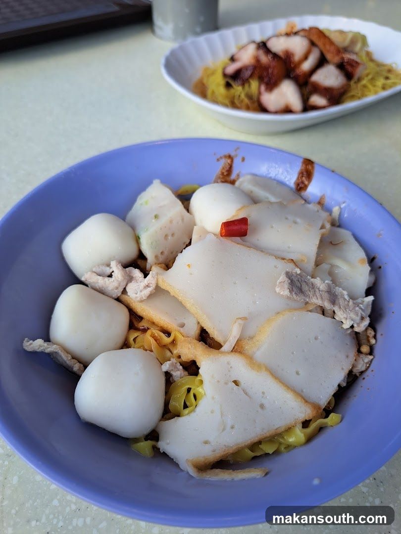 Noodles with Fish Balls and Sliced Pork