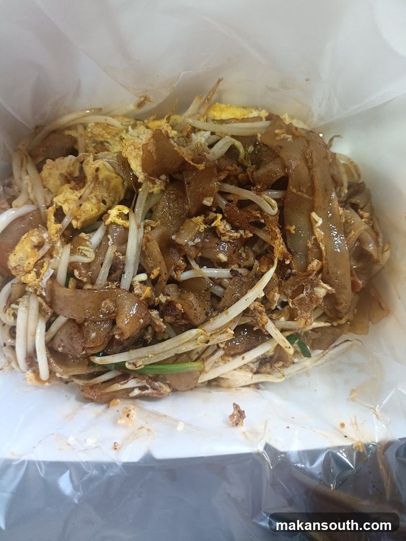 Pee Acheong Fried Rice Noodles