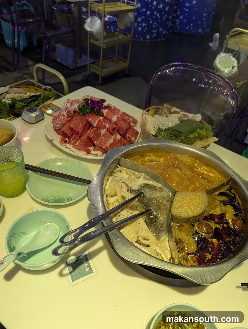 Shi Li Fang Hot Pot