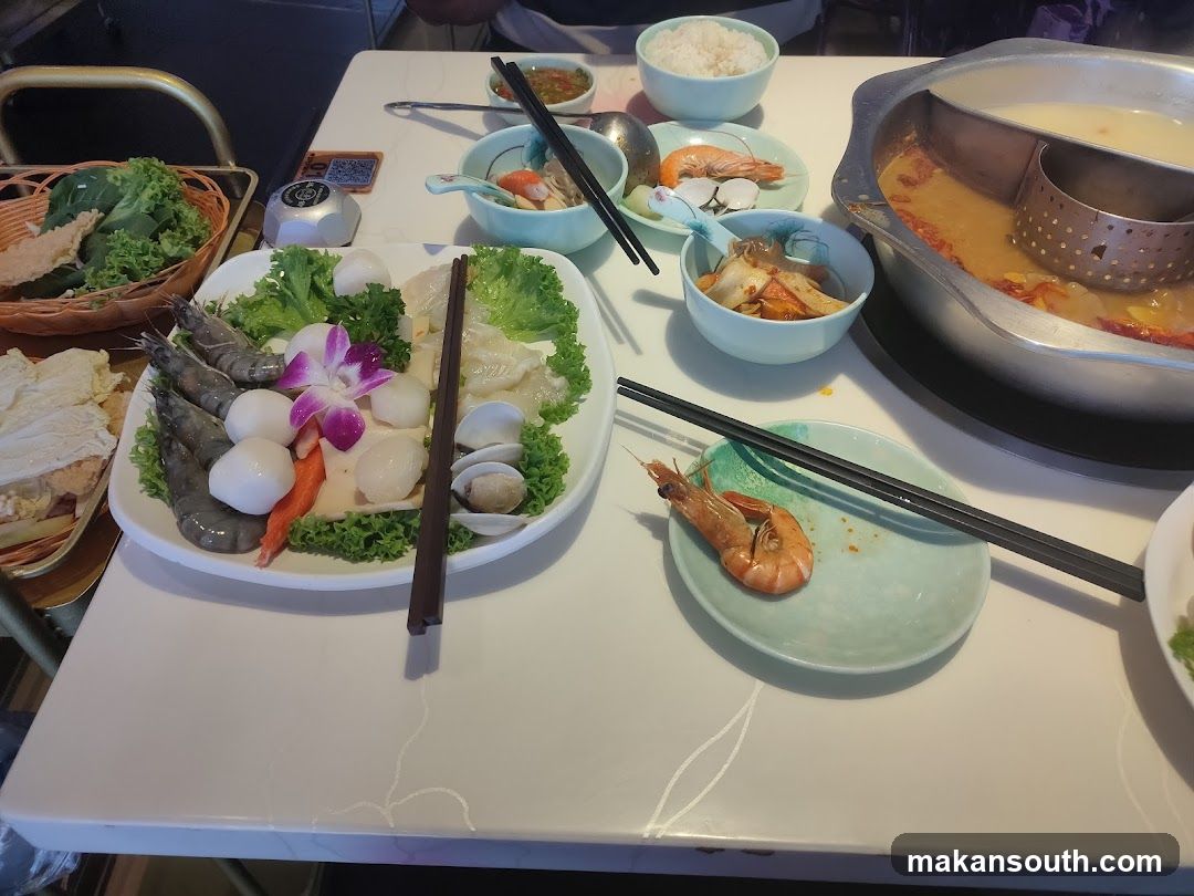 Shi Li Fang Hot Pot