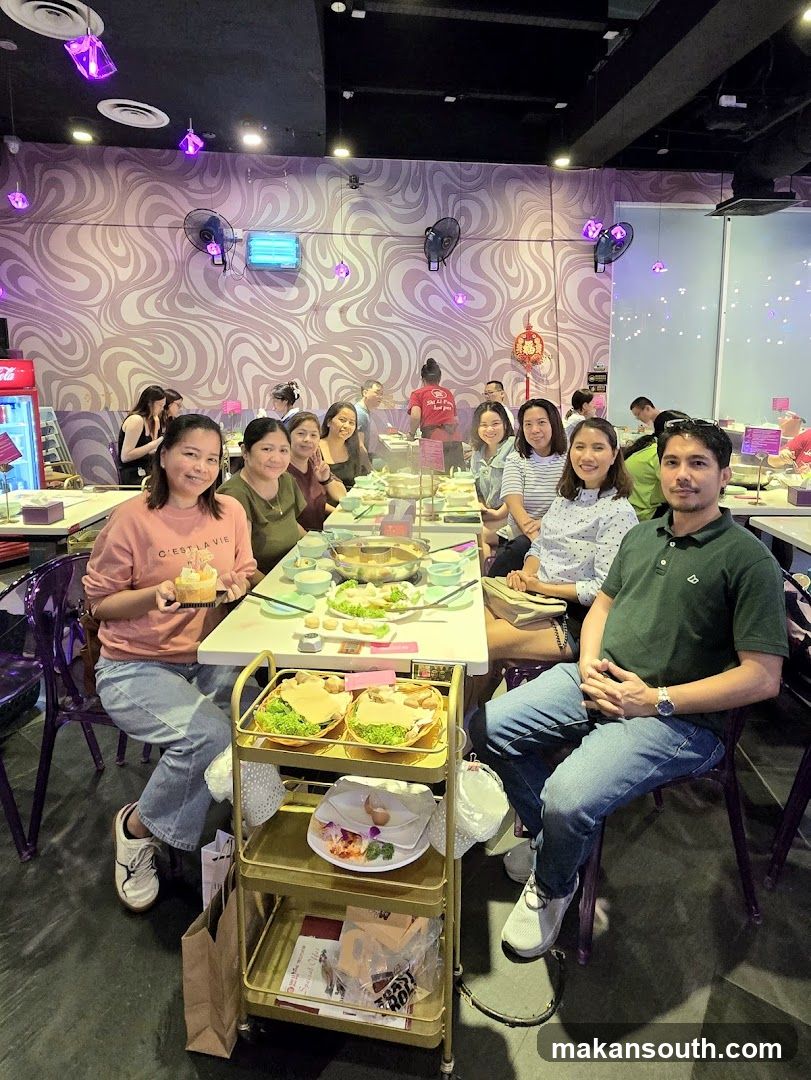 Shi Li Fang Hot Pot