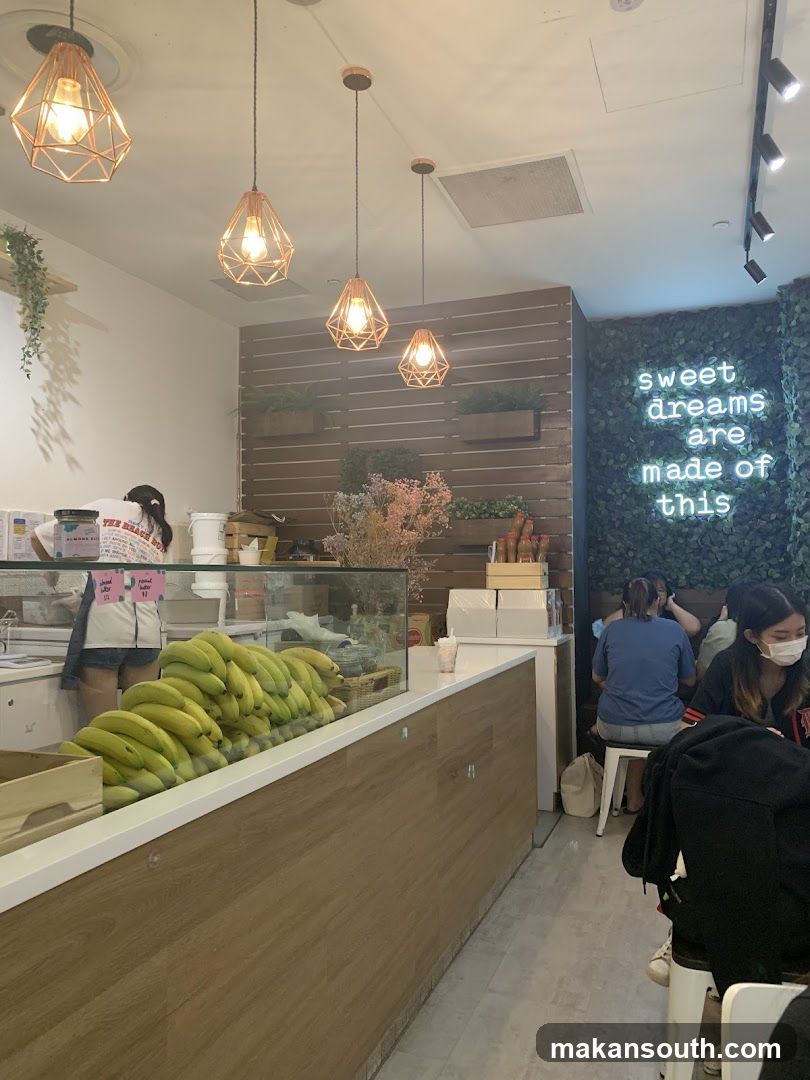 Smoothie Shop Interior