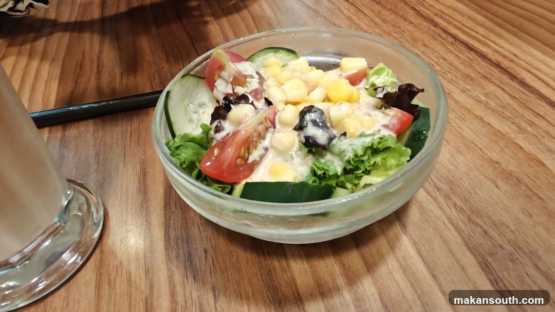 Fresh Salad Bowl