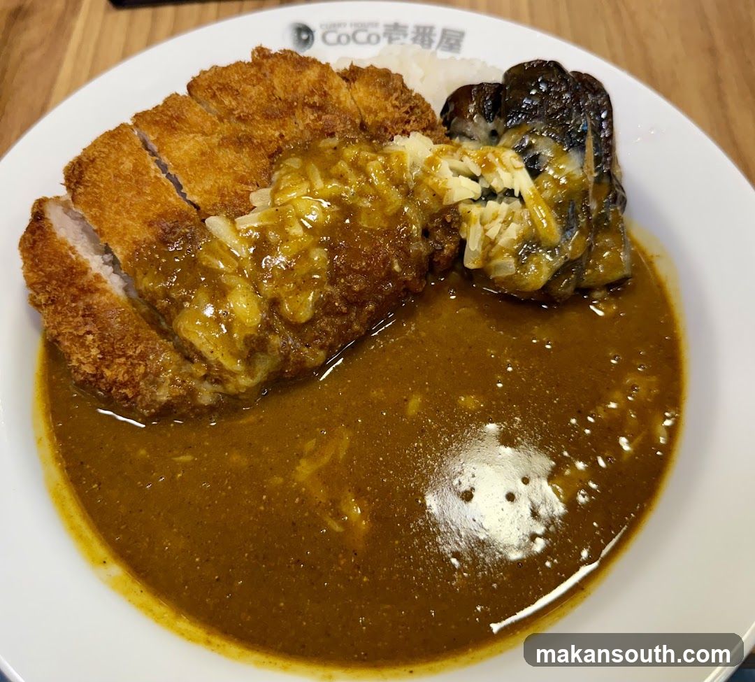 Curry Rice with Pork Cutlet