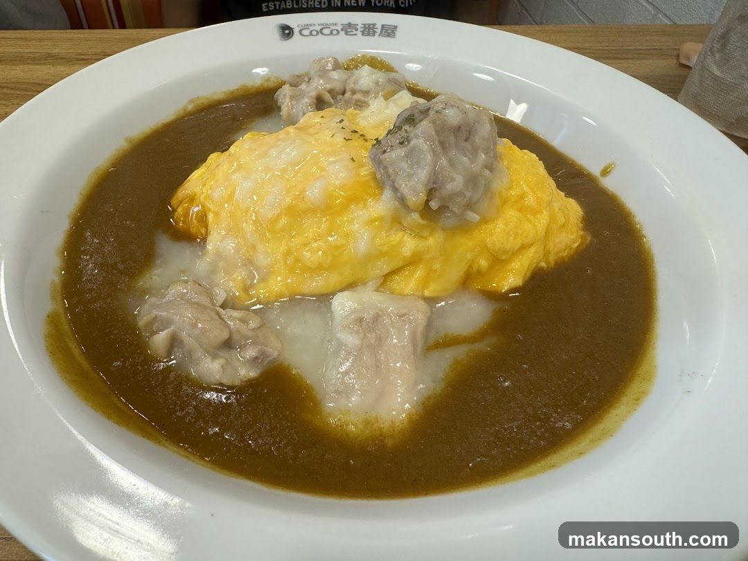Curry Rice with Omelette and Meatballs