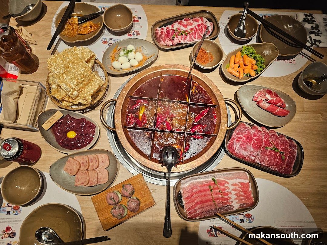 Uncle Fong Hotpot Restaurant 方叔叔重庆老火锅