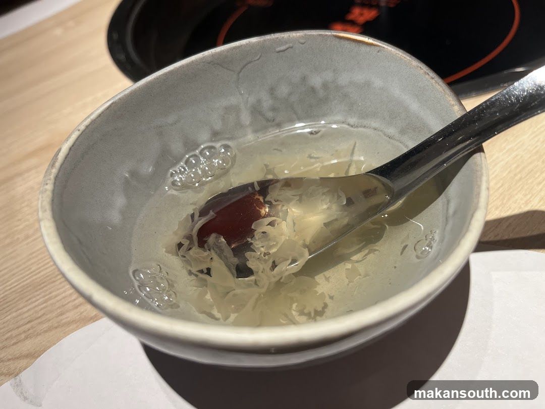 Uncle Fong Hotpot Restaurant 方叔叔重庆老火锅