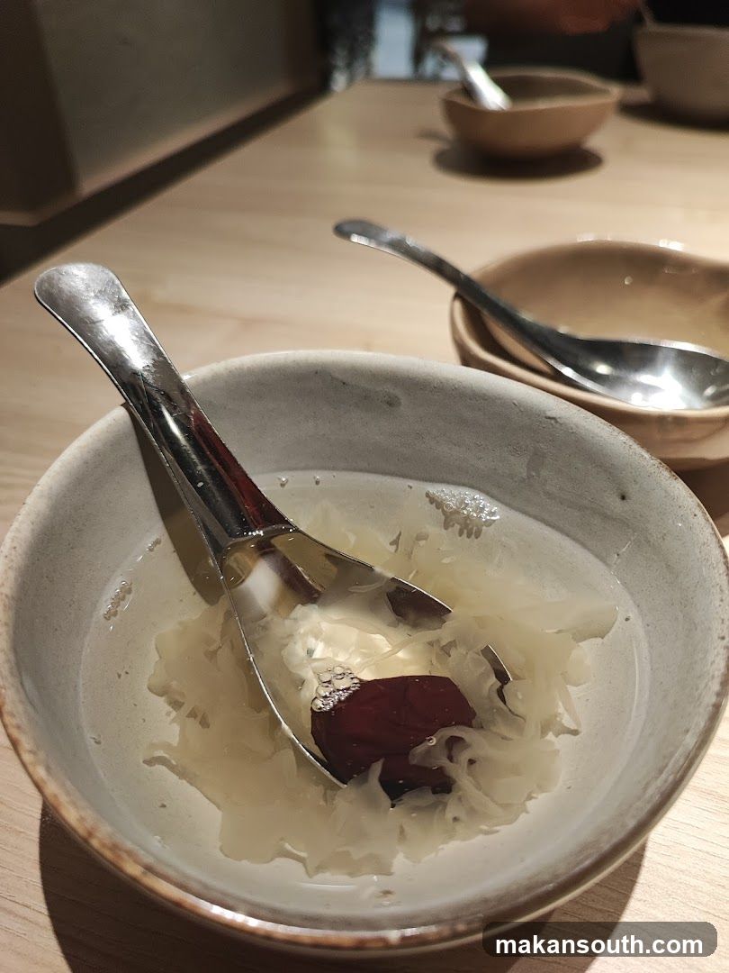 Uncle Fong Hotpot Restaurant 方叔叔重庆老火锅