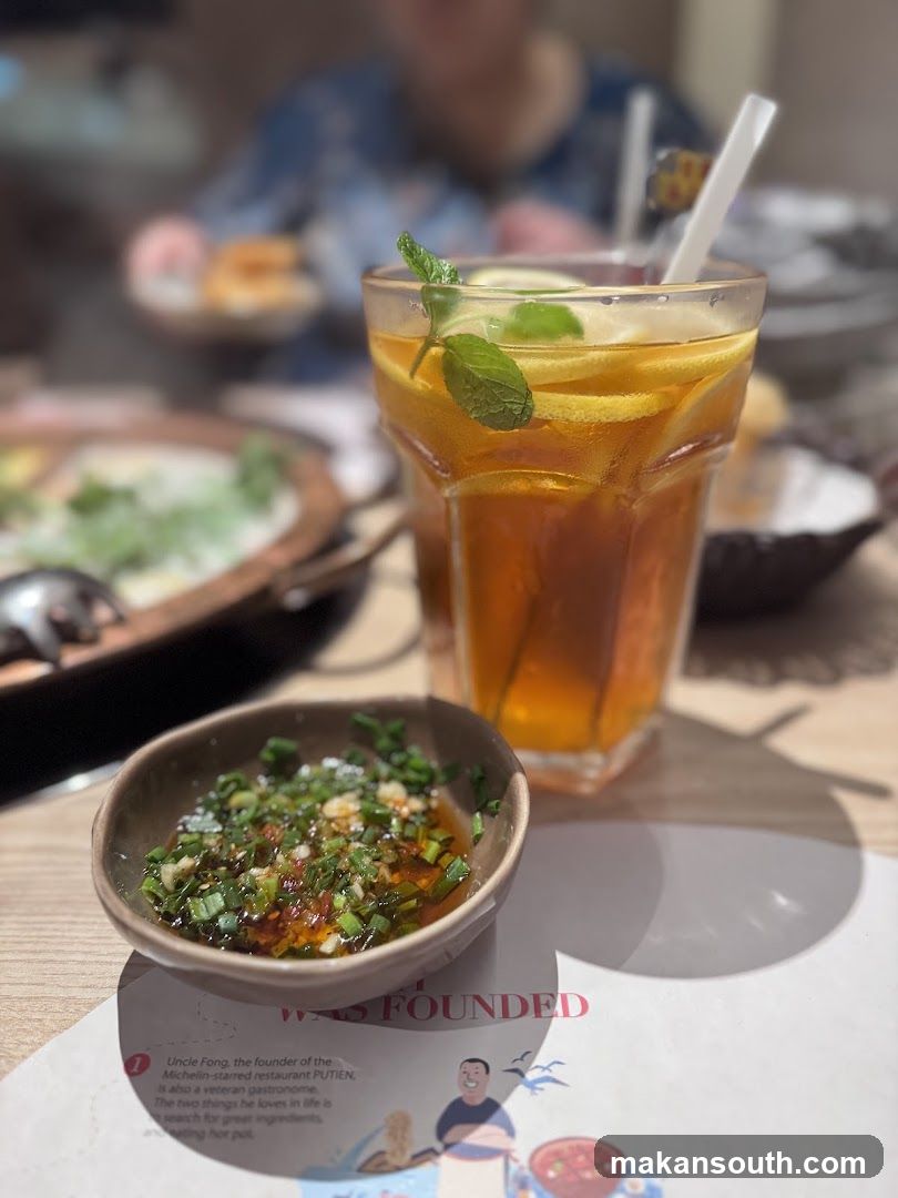 Uncle Fong Hotpot Restaurant 方叔叔重庆老火锅