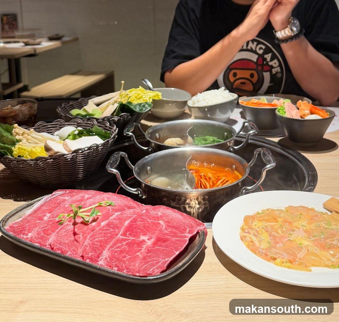 Uncle Fong Hotpot Restaurant 方叔叔重庆老火锅