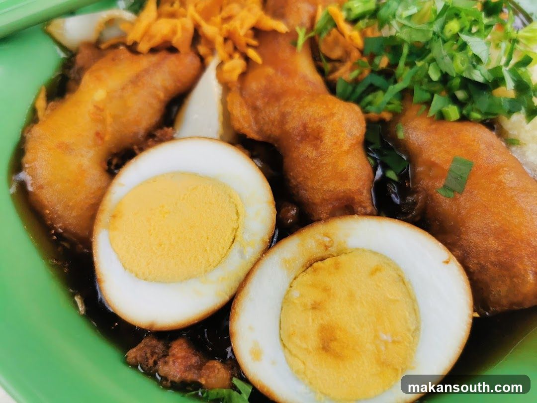 Braised Pork Belly with Eggs