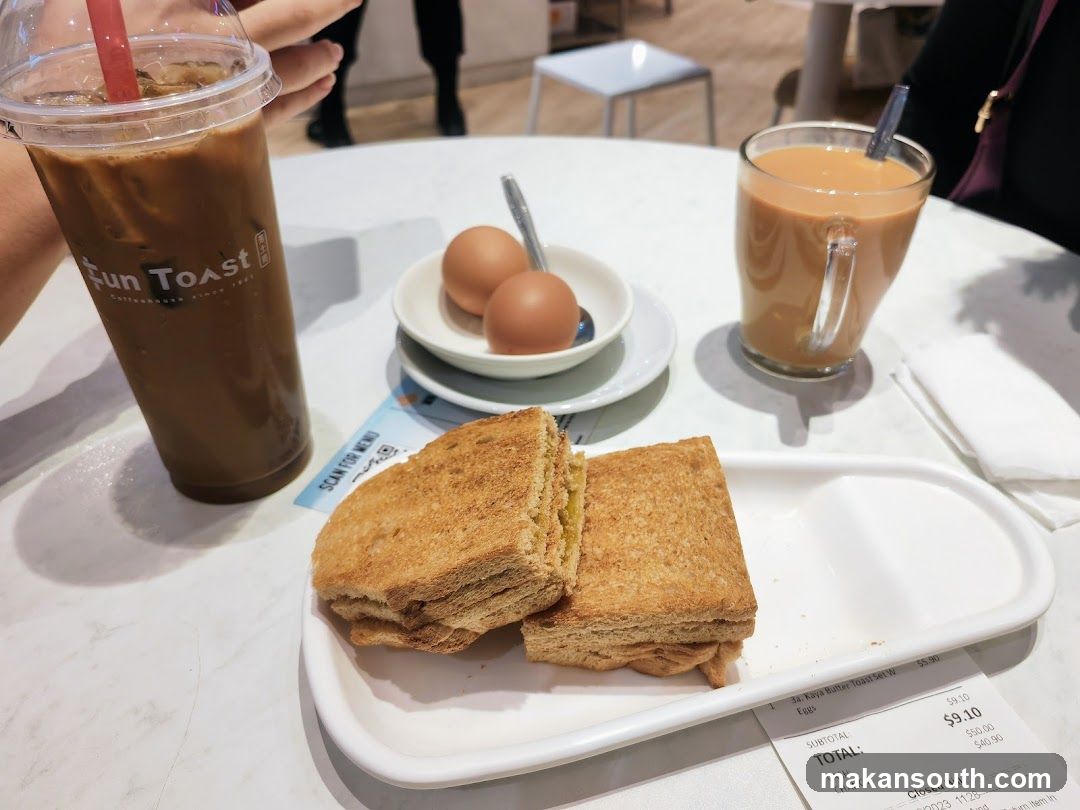 Breakfast at Fun Toast