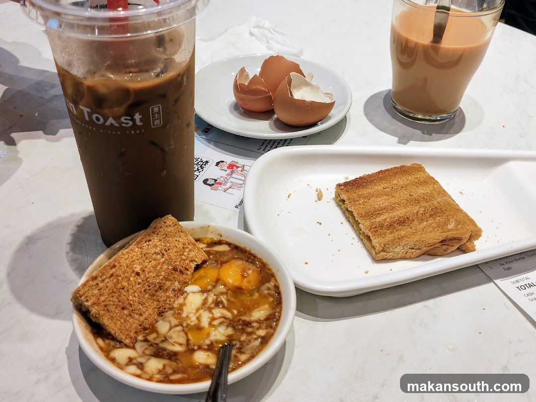 Breakfast at Toast House