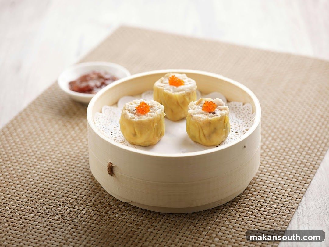Dim Sum in Bamboo Steamer