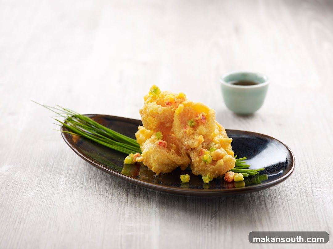 Fried Tempura Dish with Sauce