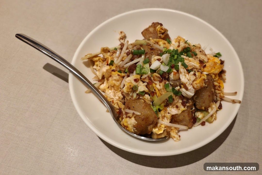 Stir-fried Rice with Egg and Vegetables
