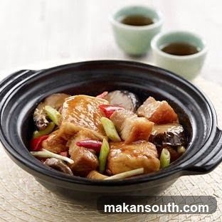 Stewed Meat Dish in Clay Pot