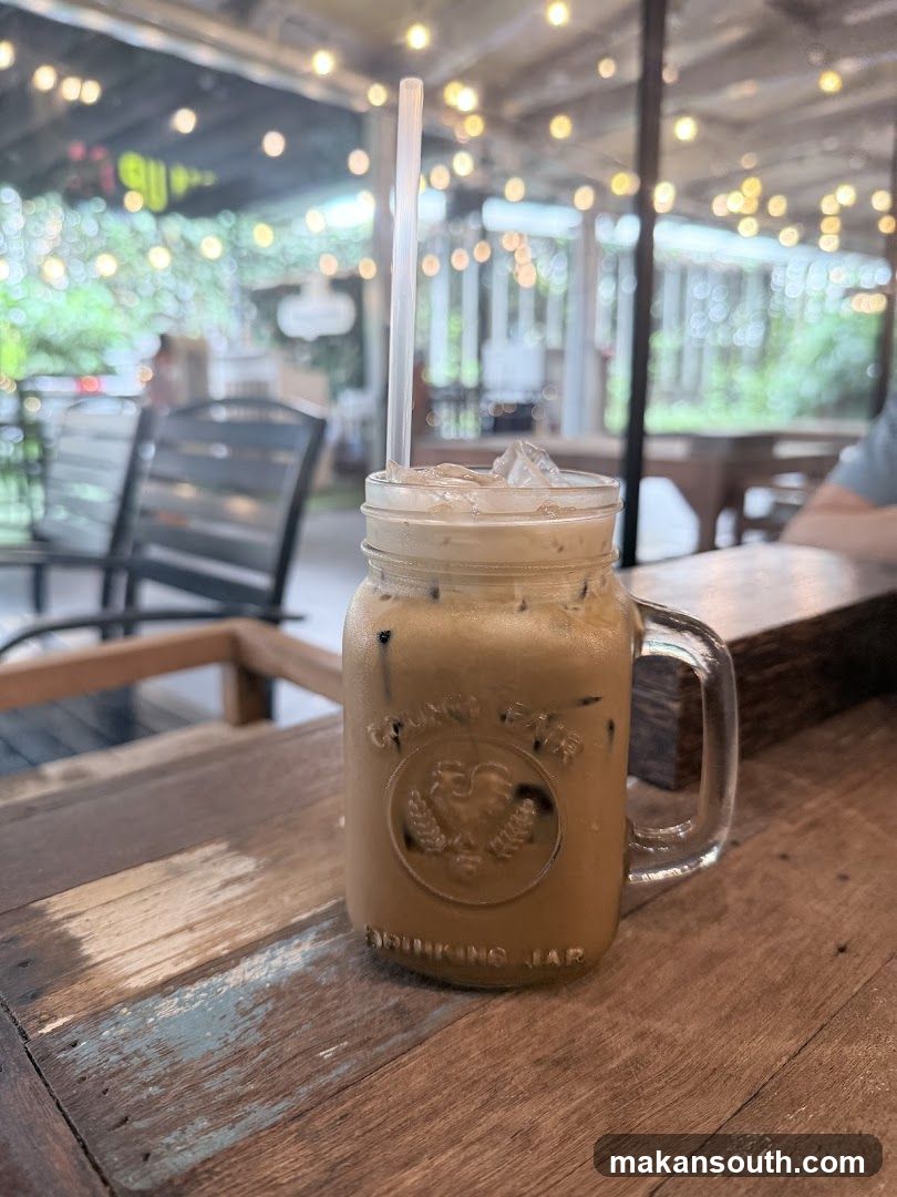Warm Up Cafe