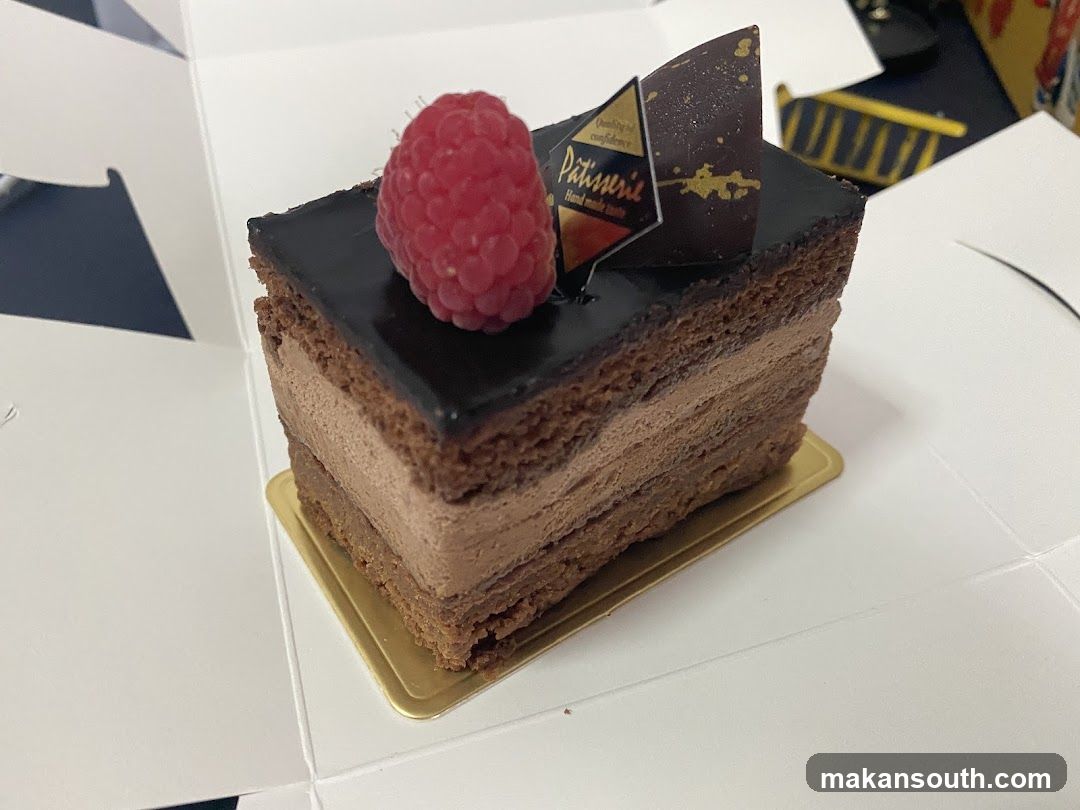 Chocolate Cake with Raspberry