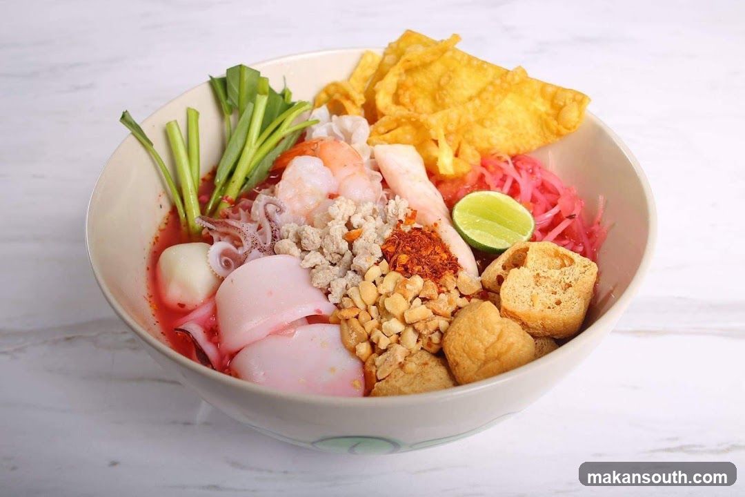 Thai Noodle Bowl with Shrimp and Tofu