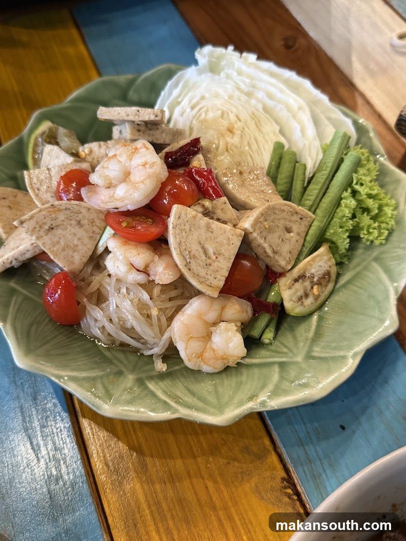 Shrimp Salad with Vegetables and Noodles