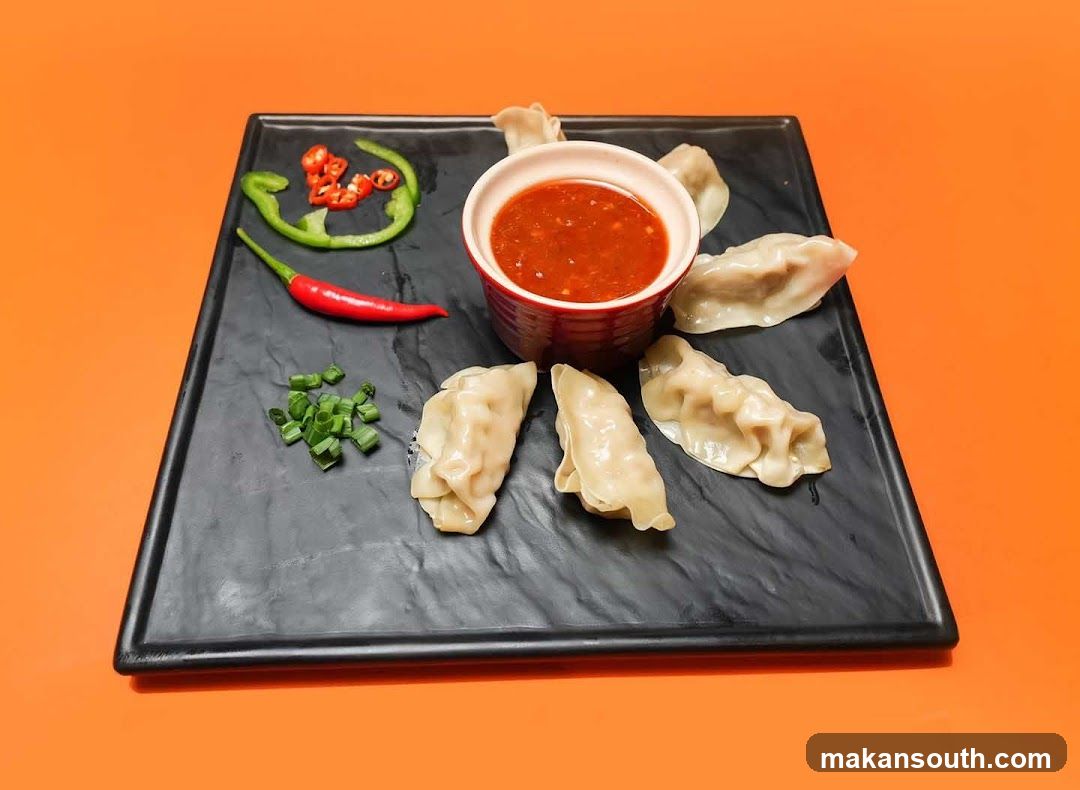 Dumplings with Dipping Sauce