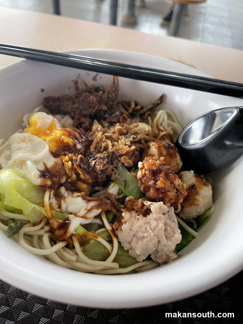 Noodle Bowl with Toppings