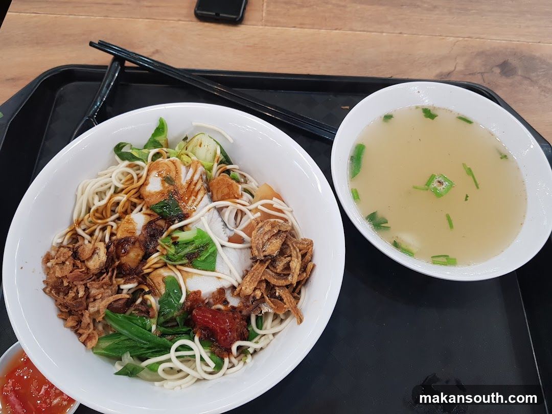 Noodle Bowl with Side Soup