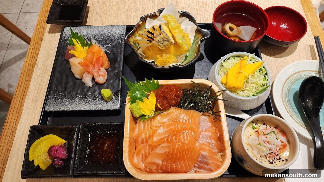 Sushi and Tempura Set Meal