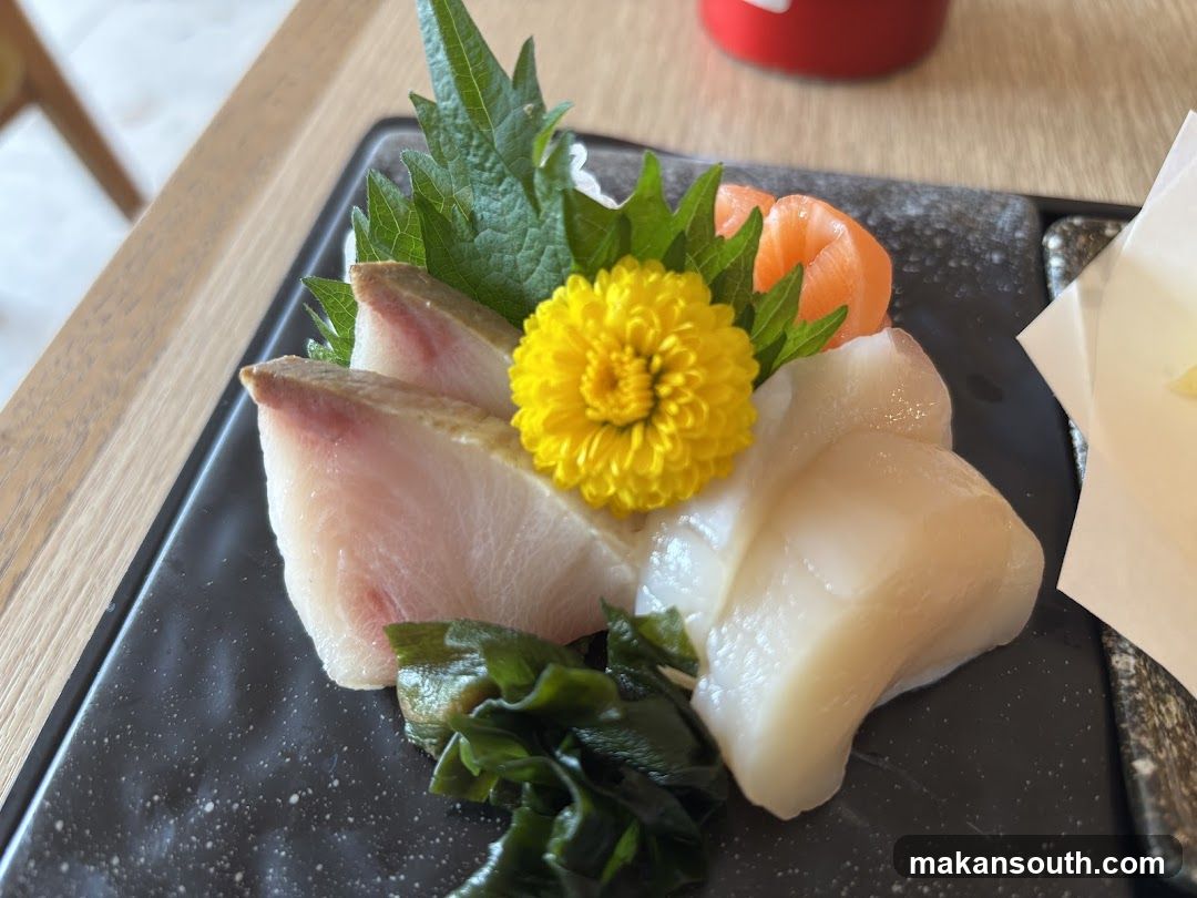 Sashimi Platter with Garnish