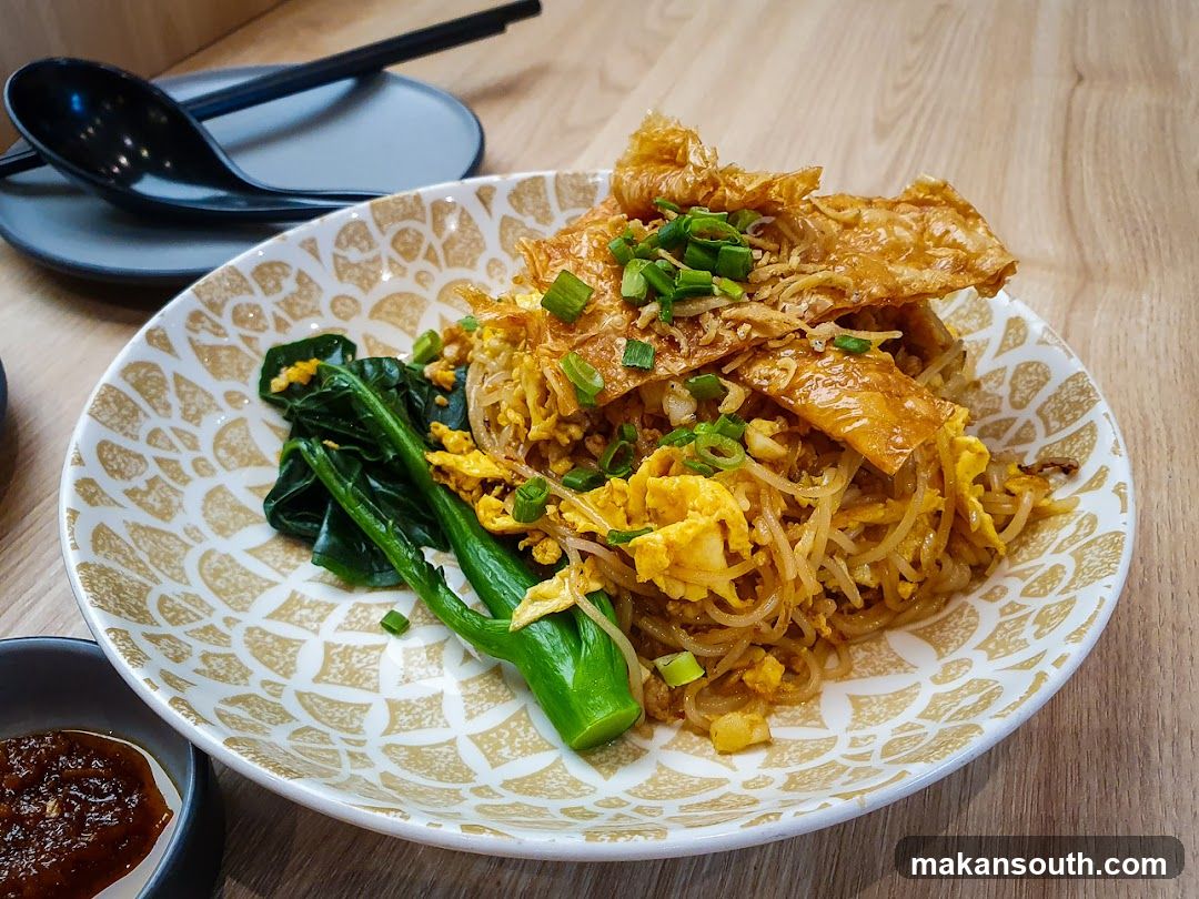 Noodle Dish with Greens and Crispy Tofu