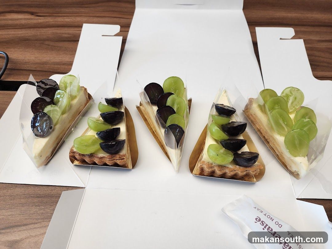 Fruit Tarts in Packaging