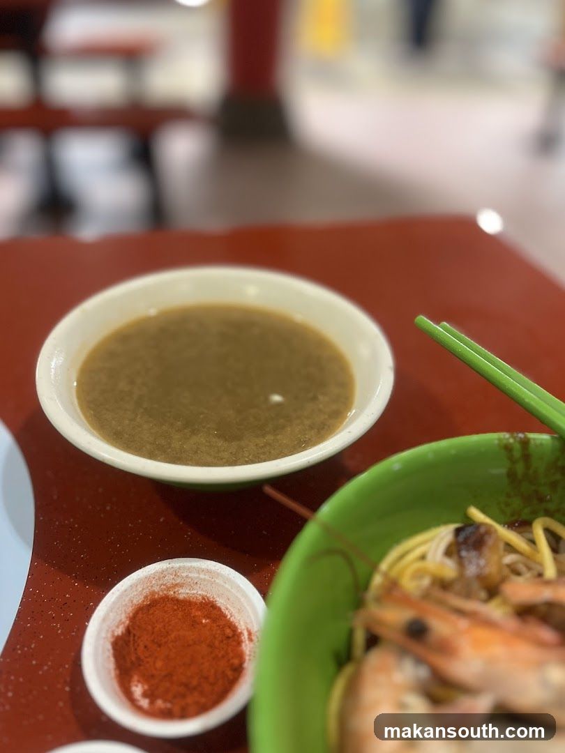 Noodle Dish with Shrimp and Sauce