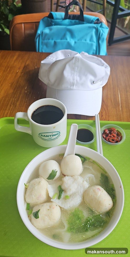 Fish Ball Noodle Soup with Coffee