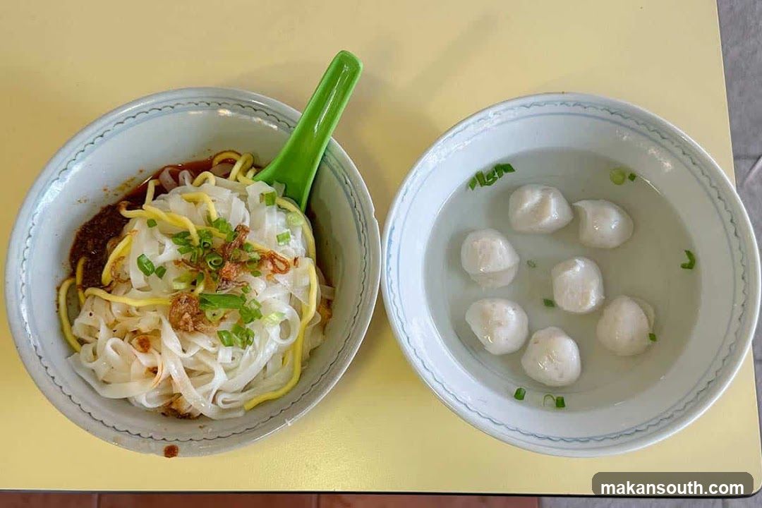 Noodle and Fish Ball Bowl