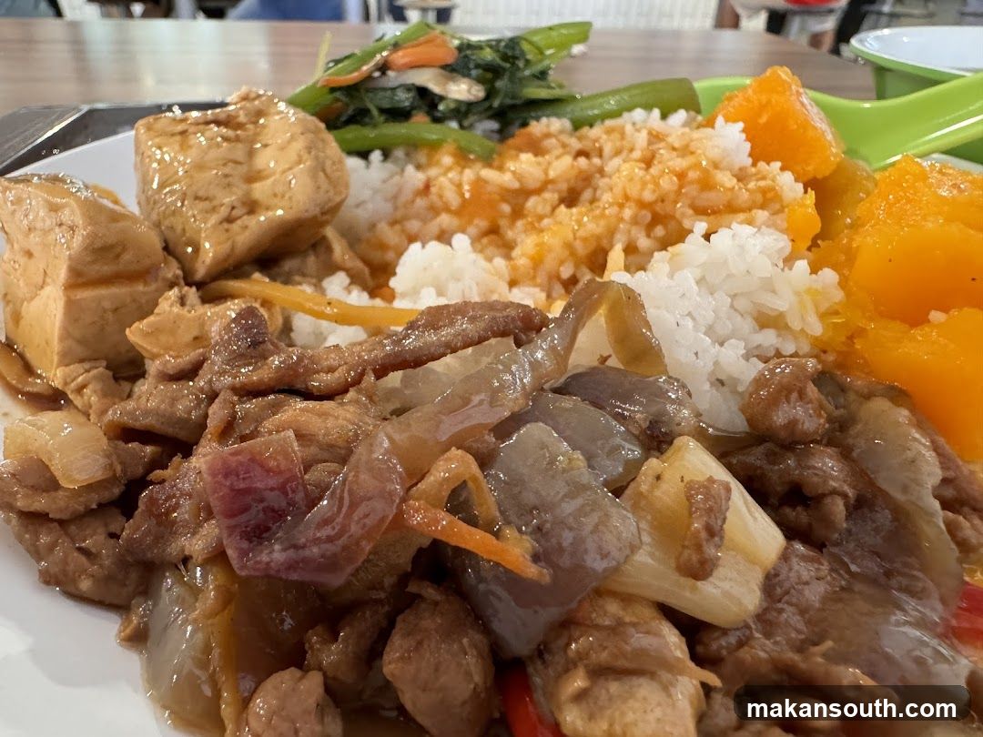 Rice Bowl with Meat and Vegetables