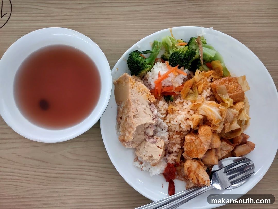 Rice Bowl with Broccoli and Chicken
