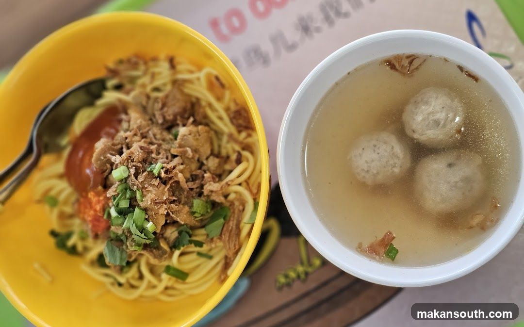 Noodle and Soup Bowl