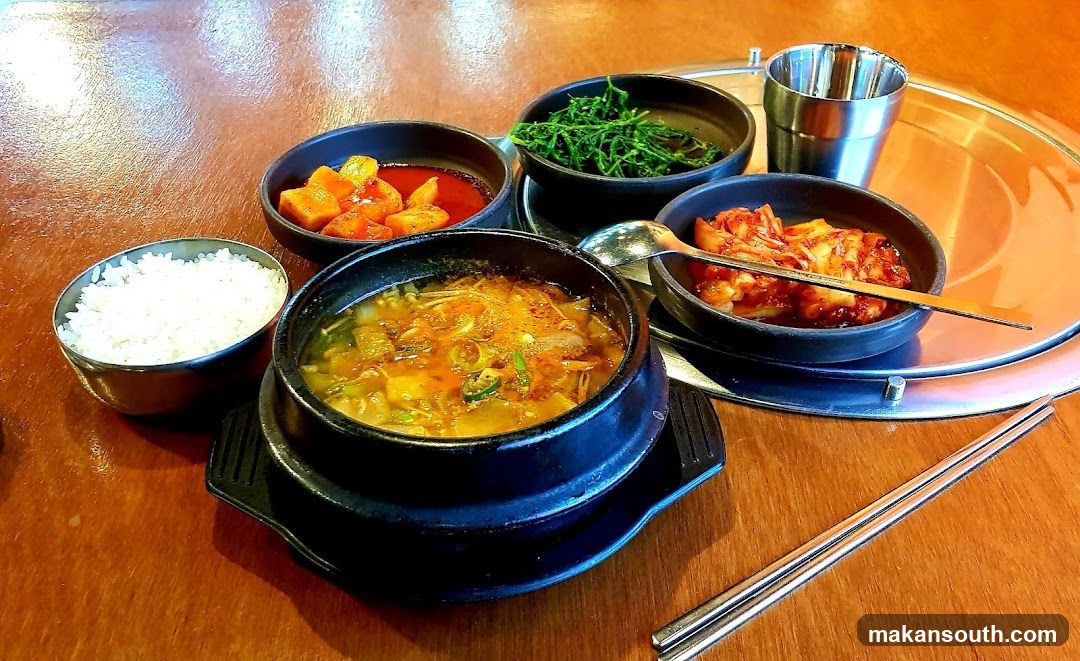 Korean Hot Pot Meal