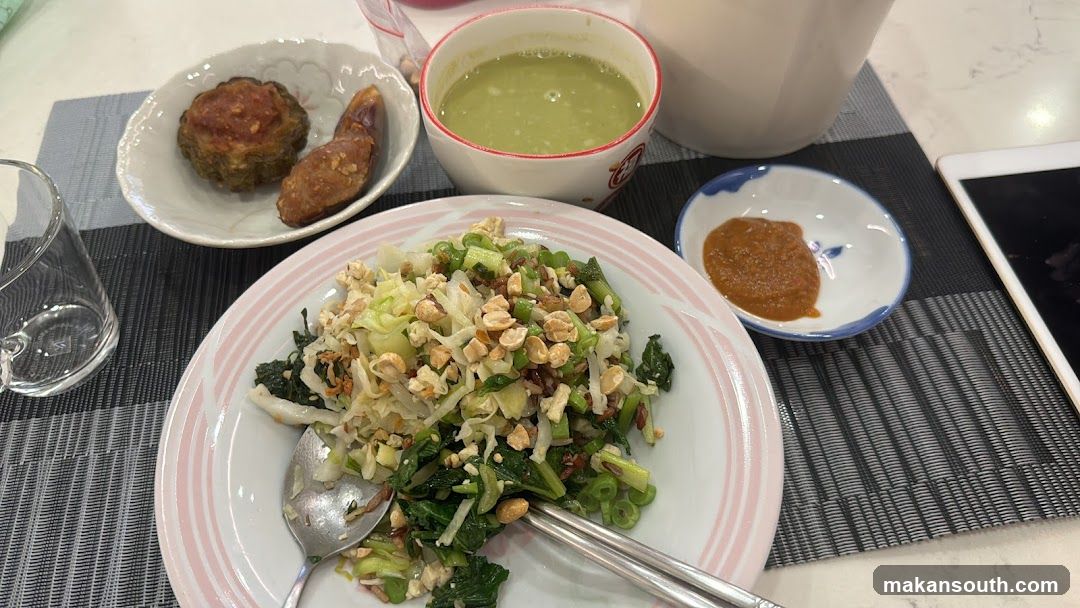 Thailand-style meal spread