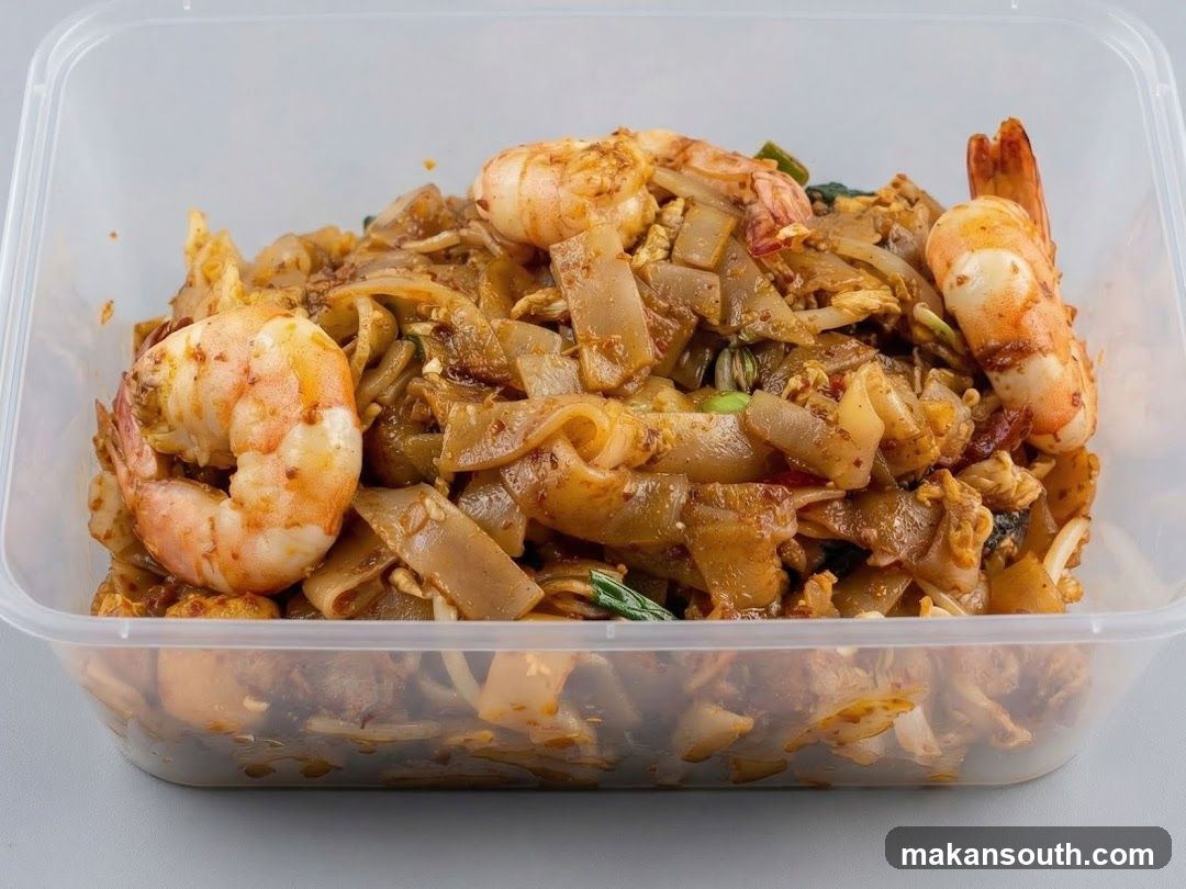 Shrimp Pad Thai in Container
