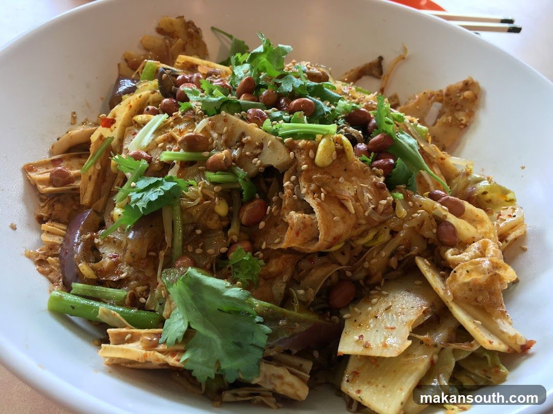 Spicy Cold Noodles with Toppings