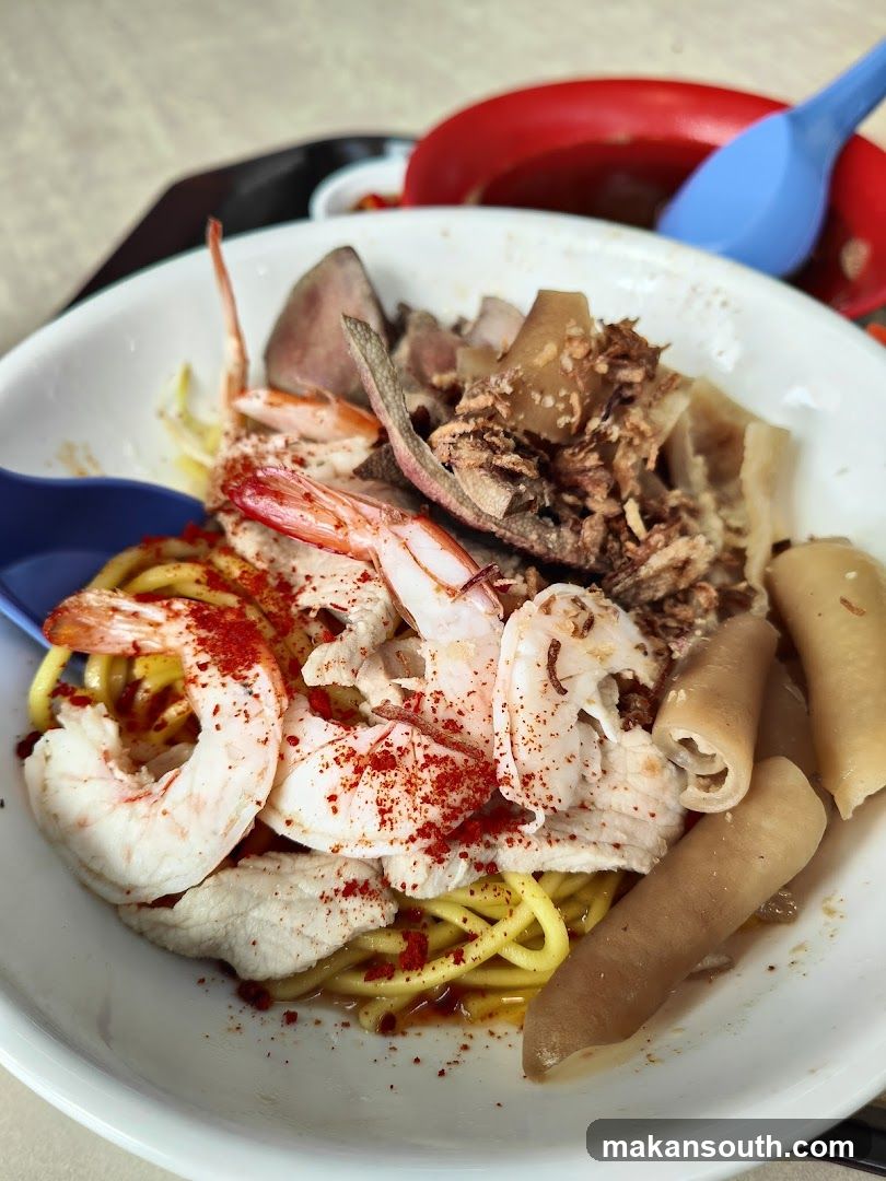 Shrimp and Meat Noodle Bowl