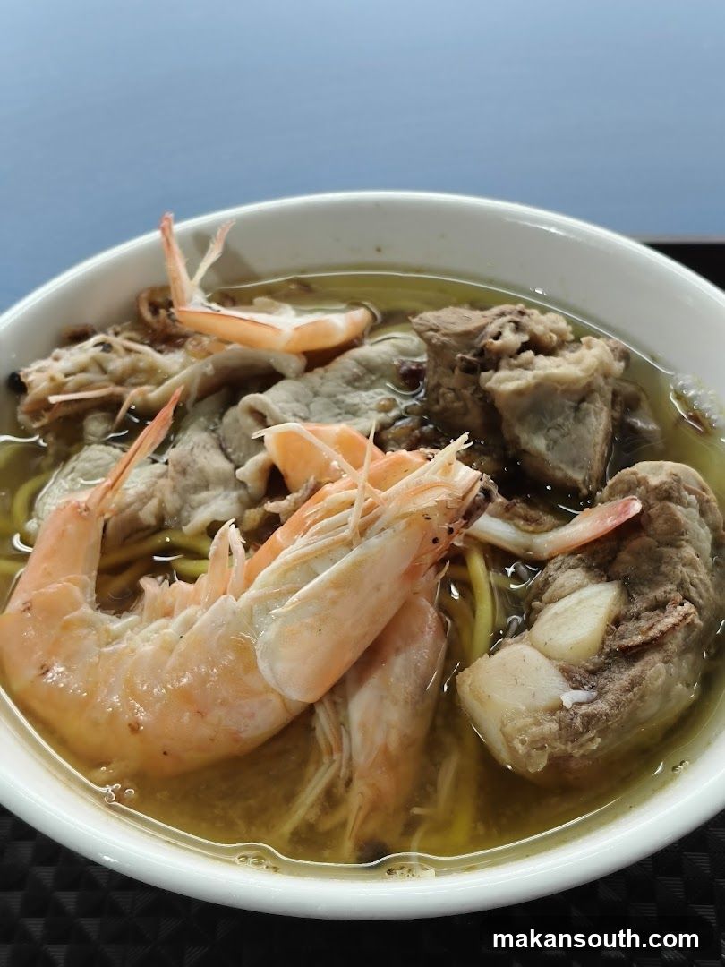 Shrimp and Meat Soup Bowl