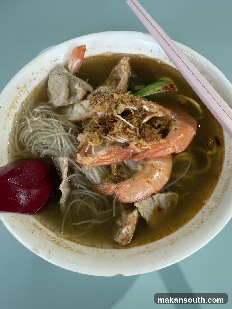 Bowl of Noodle Soup with Shrimp and Meat